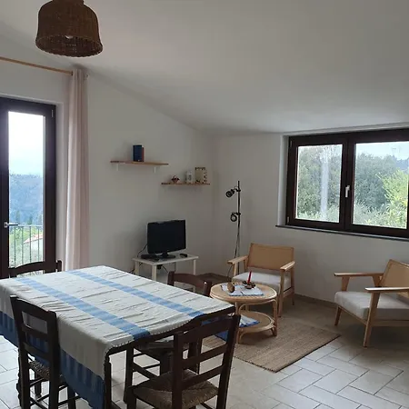 Il Grottino Di サルツァーナ