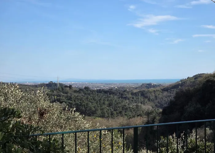 別荘 Il Grottino Di サルツァーナ